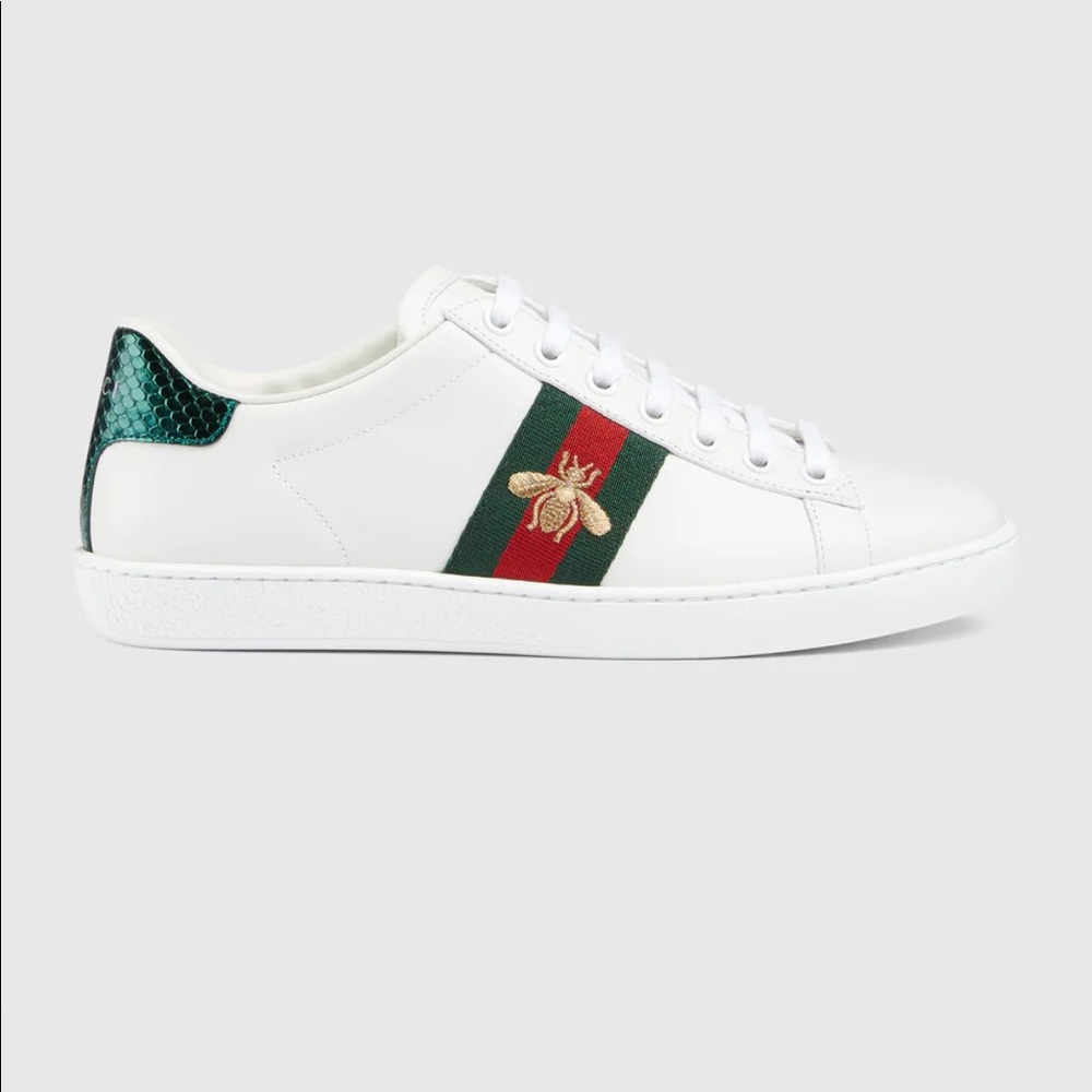 Women's Ace sneaker with bee
